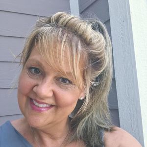 Meet your Posher, Kim